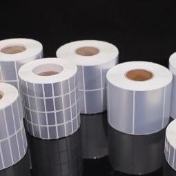 Термотрансферная самоклеящаяся этикетка 55х29 мм (1000 шт в рулоне, втулка 40 мм, материал полиамид)