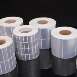 Термотрансферная самоклеящаяся этикетка 73х120 мм (1000 шт в рулоне, втулка 40 мм, материал полиамид)